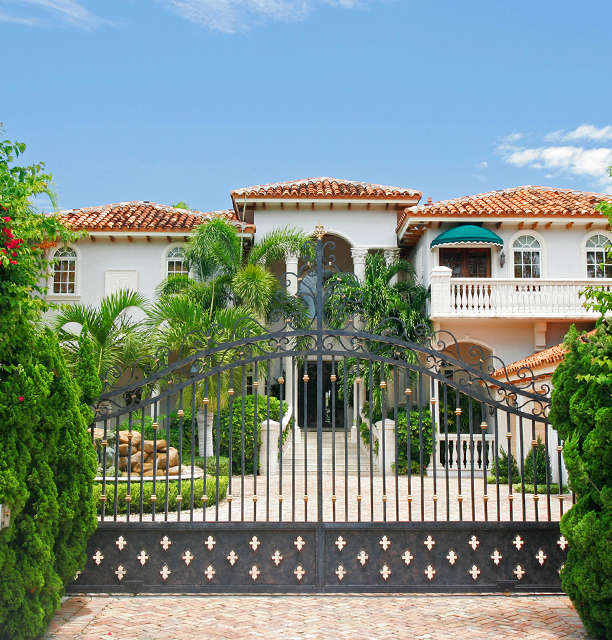 Celebrity Homes